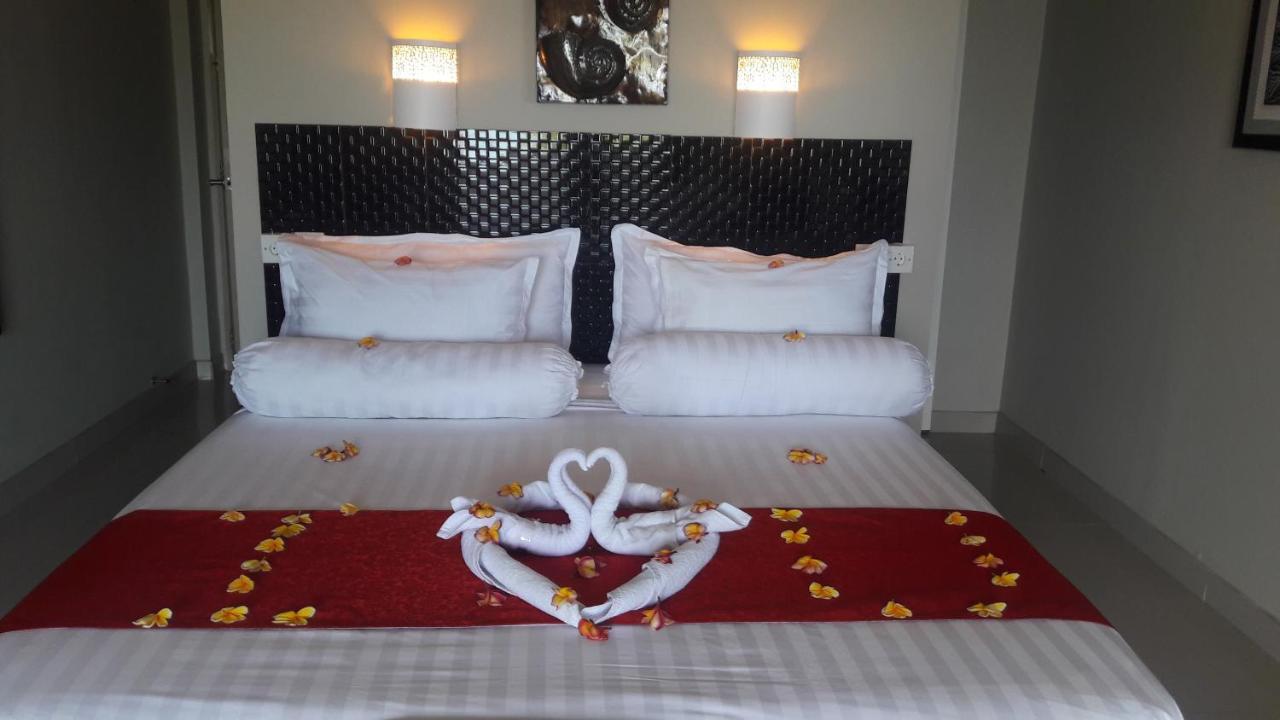 Silver Fern Beach Retreat Sekotong Extérieur photo